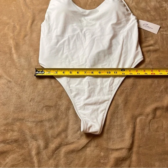 COLLOYES White Classic High-Cut Low Back V-Neck Thong One Piece - Size 2XL - Picture 5 of 13